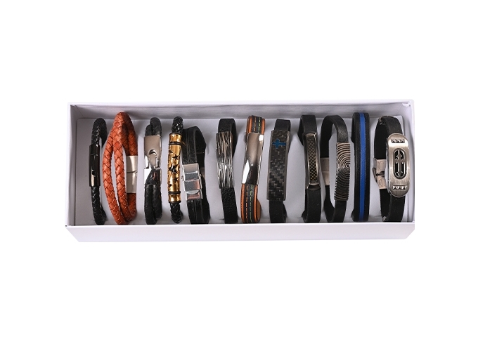 BRACELET FANTAISIE HOMME ASSORT. (12)