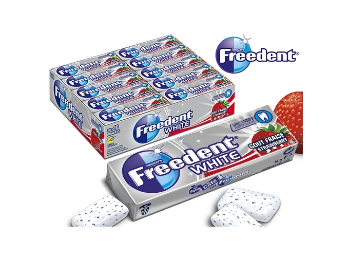 BTE 30 ETUIS FREEDENT WHITE FRAISE (1)