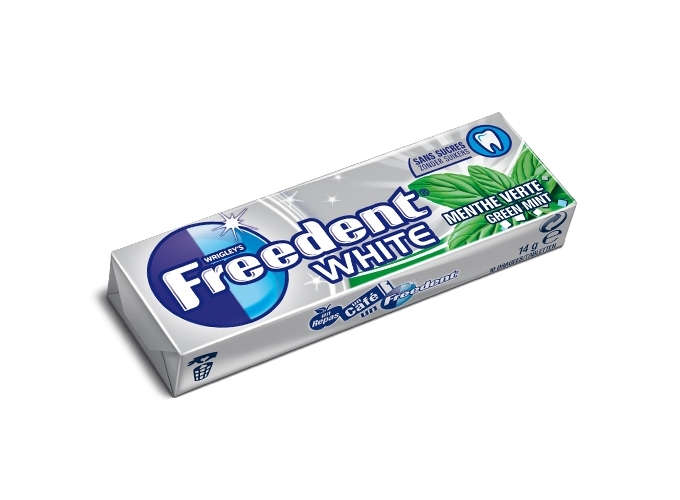 BTE 30 ETUIS FREEDENT WHITE MENTH VERTE (1)