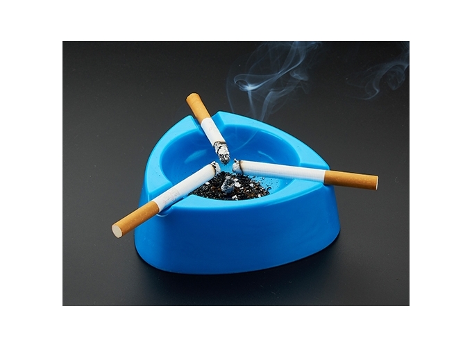 CENDRIER PLASTIC ASHTRAY 6 COULEURS (PR.24)