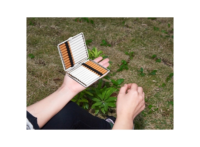 ETUI 20 CIGARETTES METAL WOODEN (PR.12)