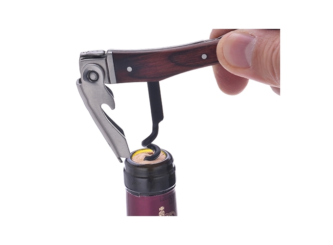 LAGUIOLE COFFRET 4 ACCESSOIRES VIN (1)