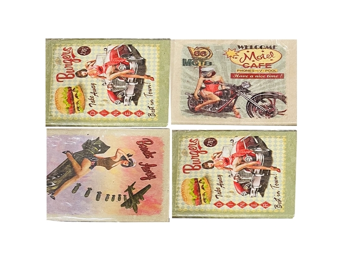 SOCLE DE 100 BTES ALLUMETTES FUMEUR  (1)